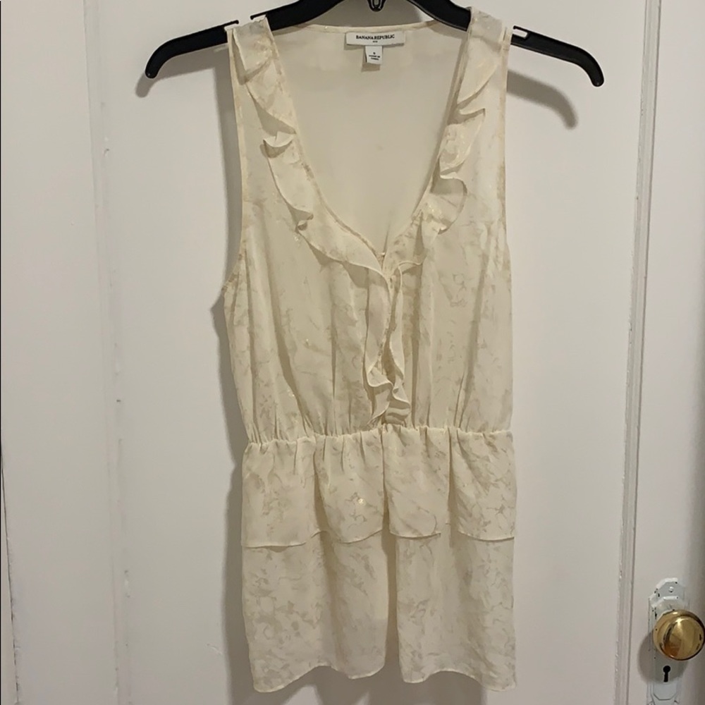 Ivory marble print sleeveless float top